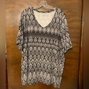 Catherine’s short sleeve tunic